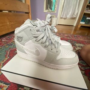Jordan 1 Mid - Grey Camo